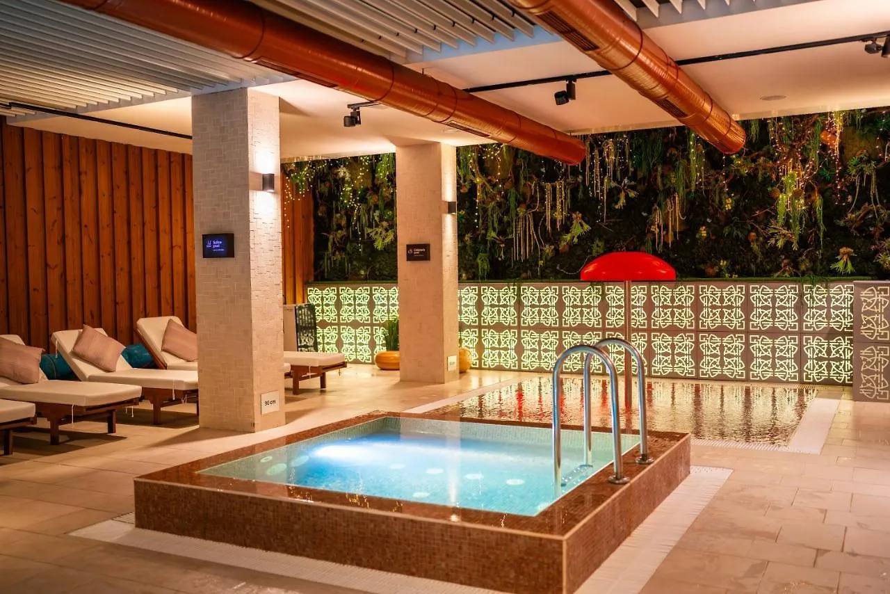 Lucky Bansko Aparthotel Spa & Relax Hotel